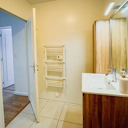 Le Cocon La Boetie Apartment *